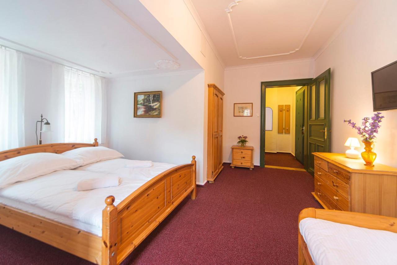 Hotel Krasnoludki Sosnówka Esterno foto